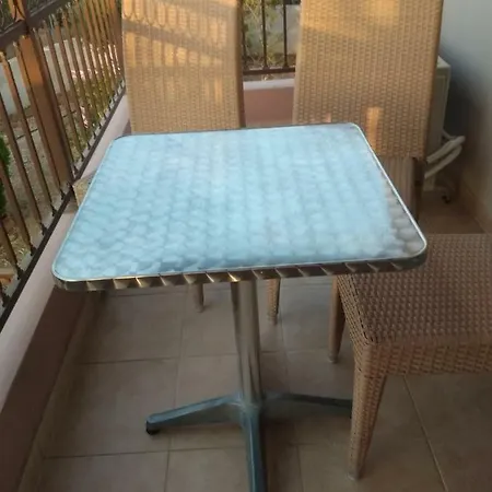 Nikitas 1st Floor * Kosz