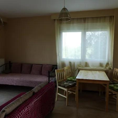 Nikitas 1st Floor Apartman Kosz